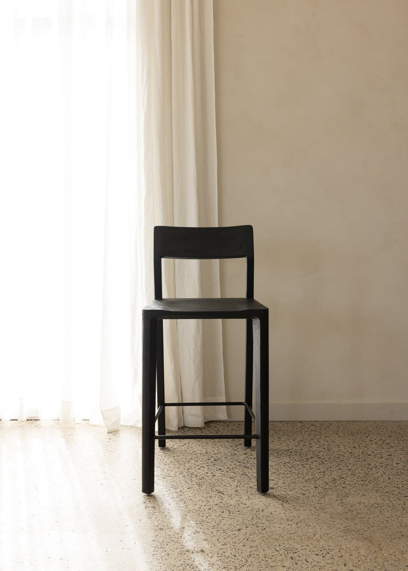 Glide Luxe Bar Stool / Black