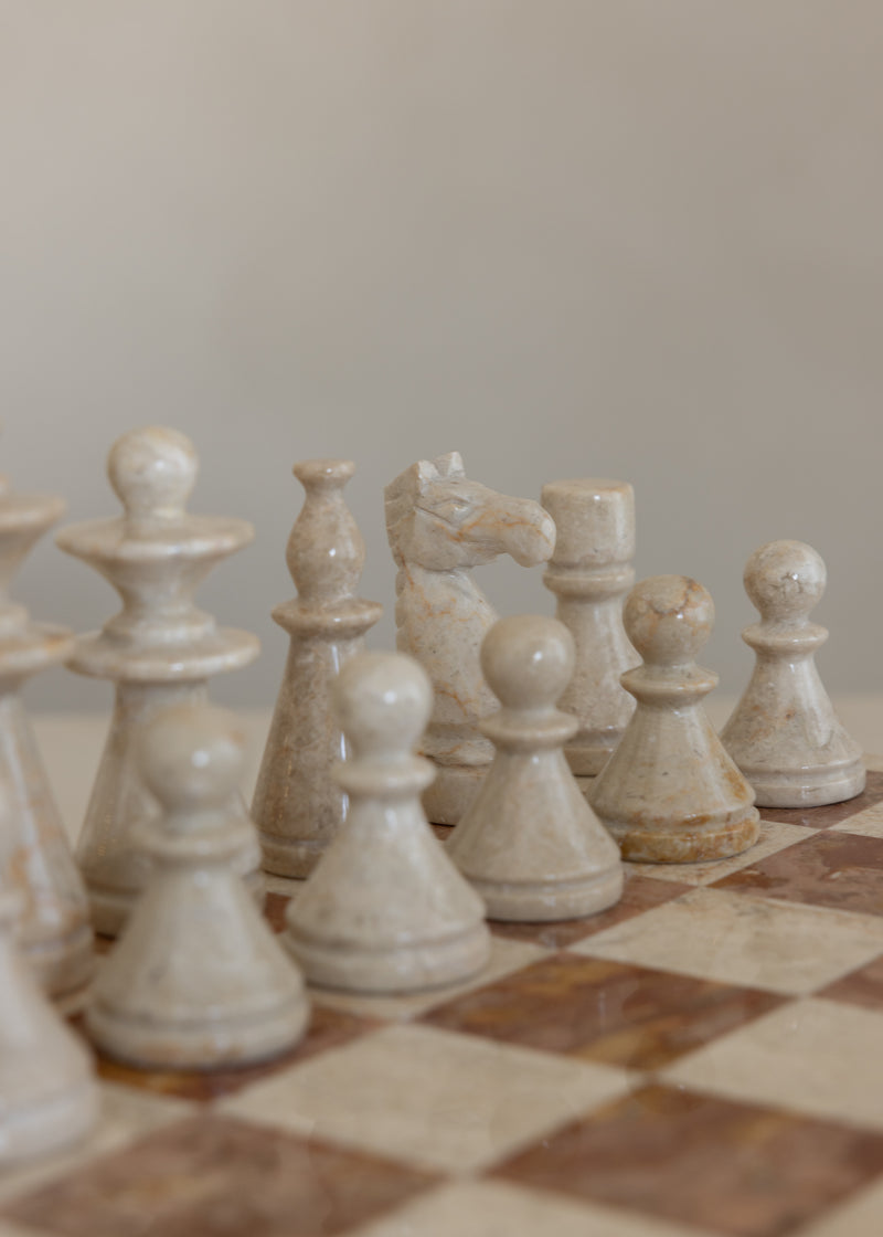 Maku Marble Chess Set / Terracotta and Cream