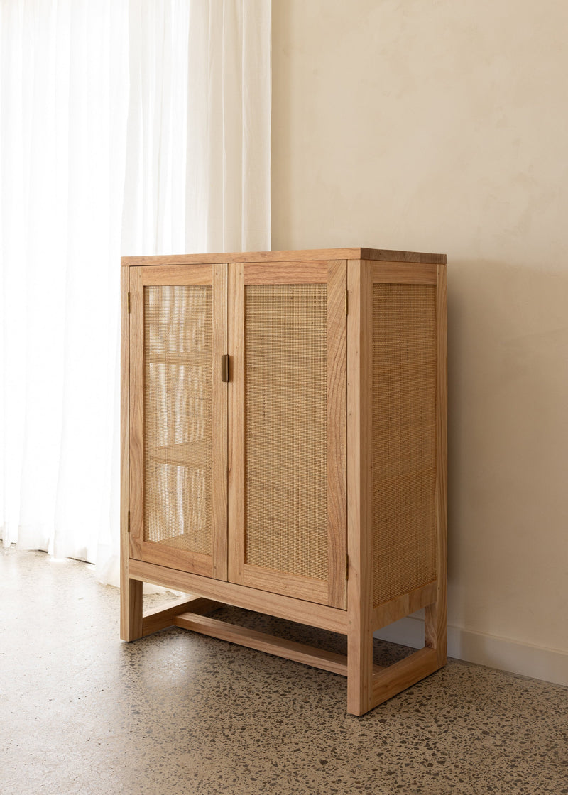 Alba Cabinet / Natural