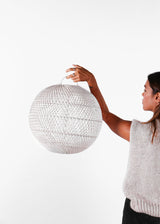 Globe Pendant / White