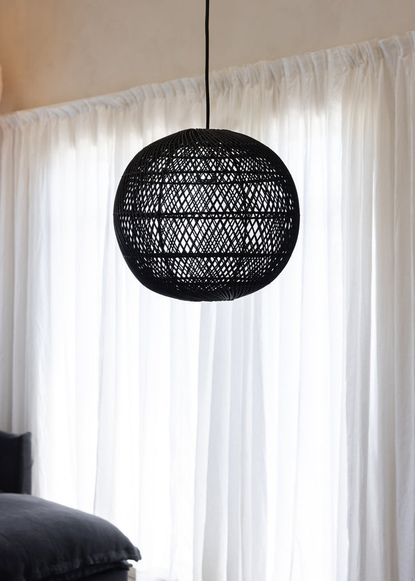 Globe Pendant / Black