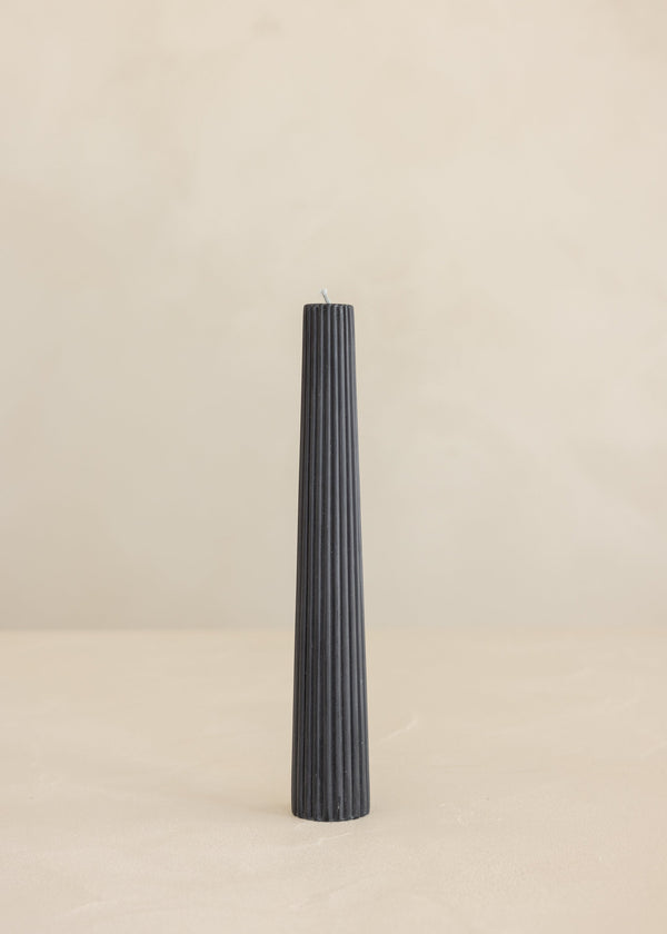 Tapered Lone Pillar Candle / Black