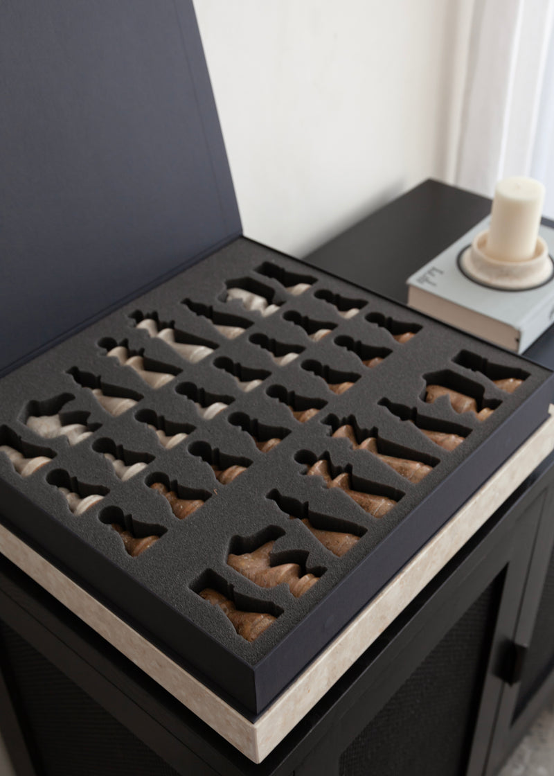 Maku Marble Chess Set / Terracotta and Cream
