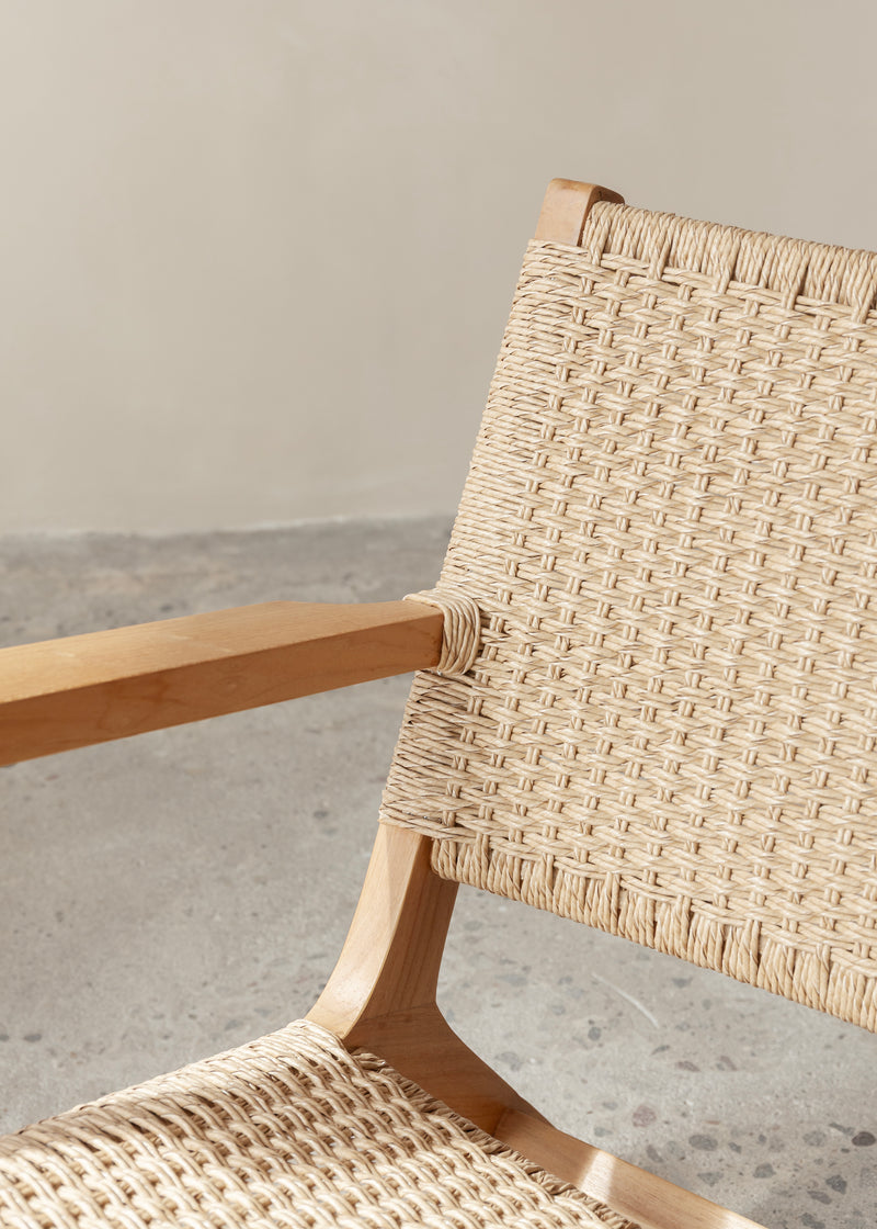Sunday Teak Lounger with Arm Rest / Natural