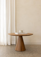 Tiram Coffee Table / Natural