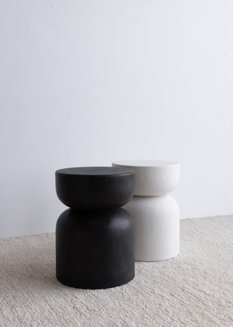 Fred Stone Stool / Charcoal