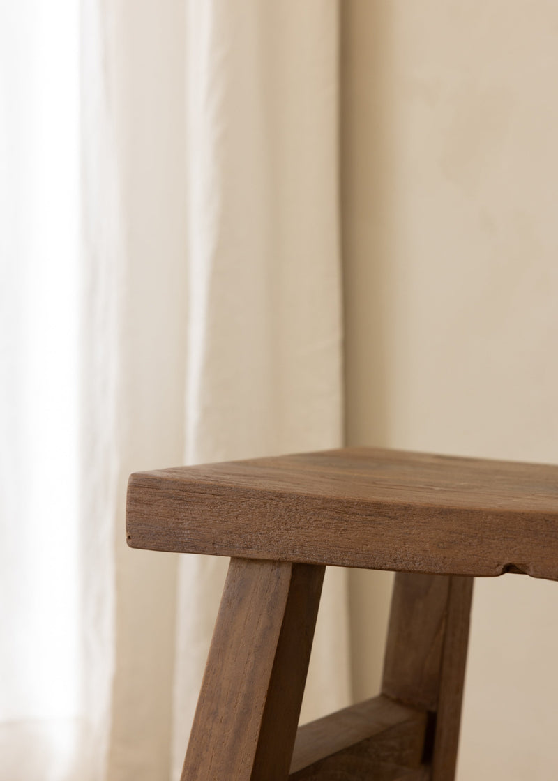 Zuri Stool / Dark Teak