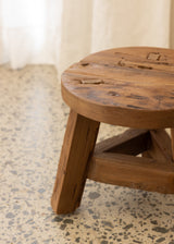 Rustic Triangle Stool / Dark Teak