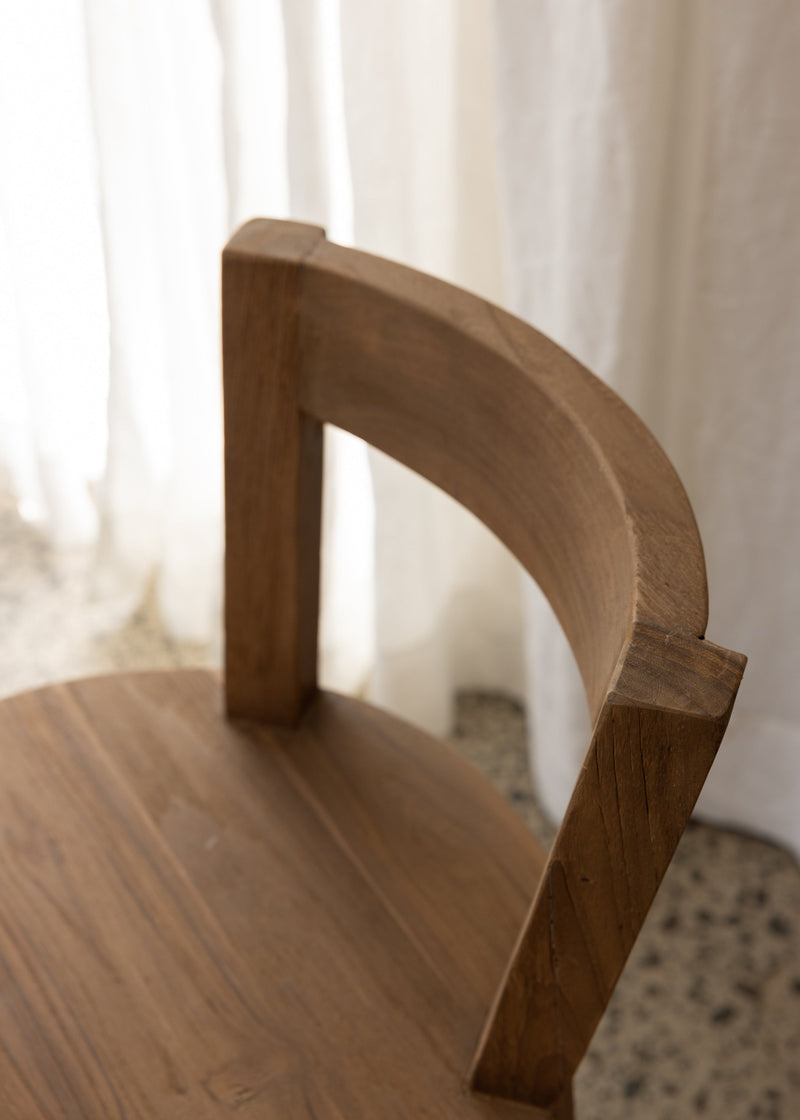 Nook Chair / Dark Teak