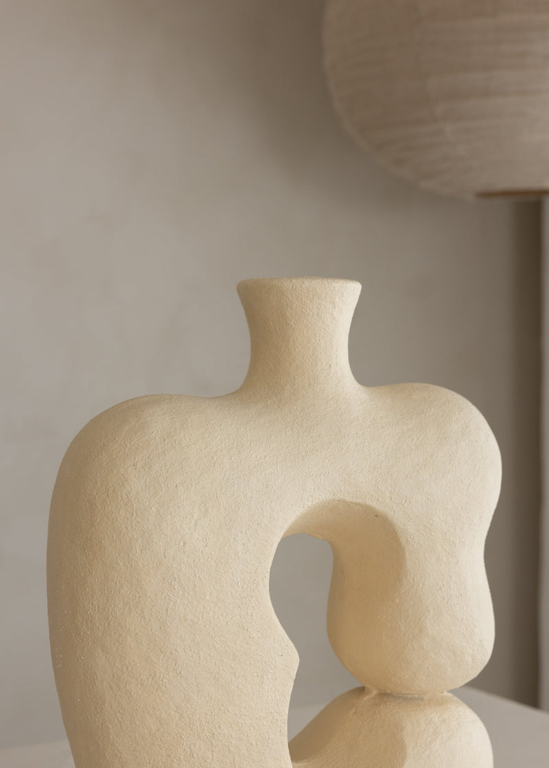 Olay Vase / Light Beige