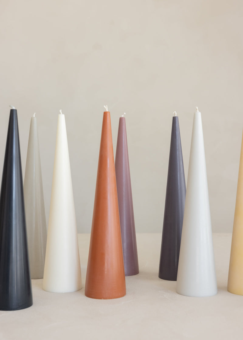 Cone Candle / Black