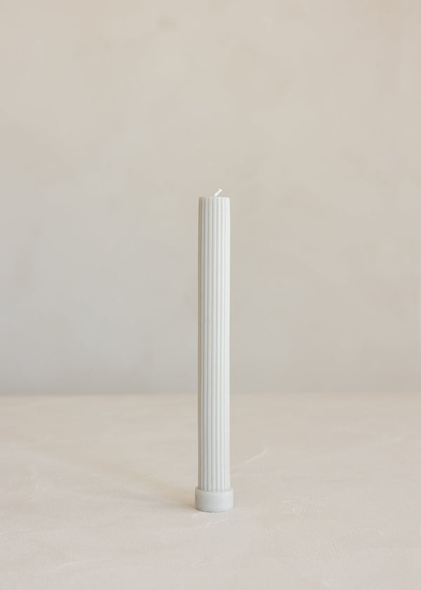 Lone Pillar Candle / Pale Eucalyptus