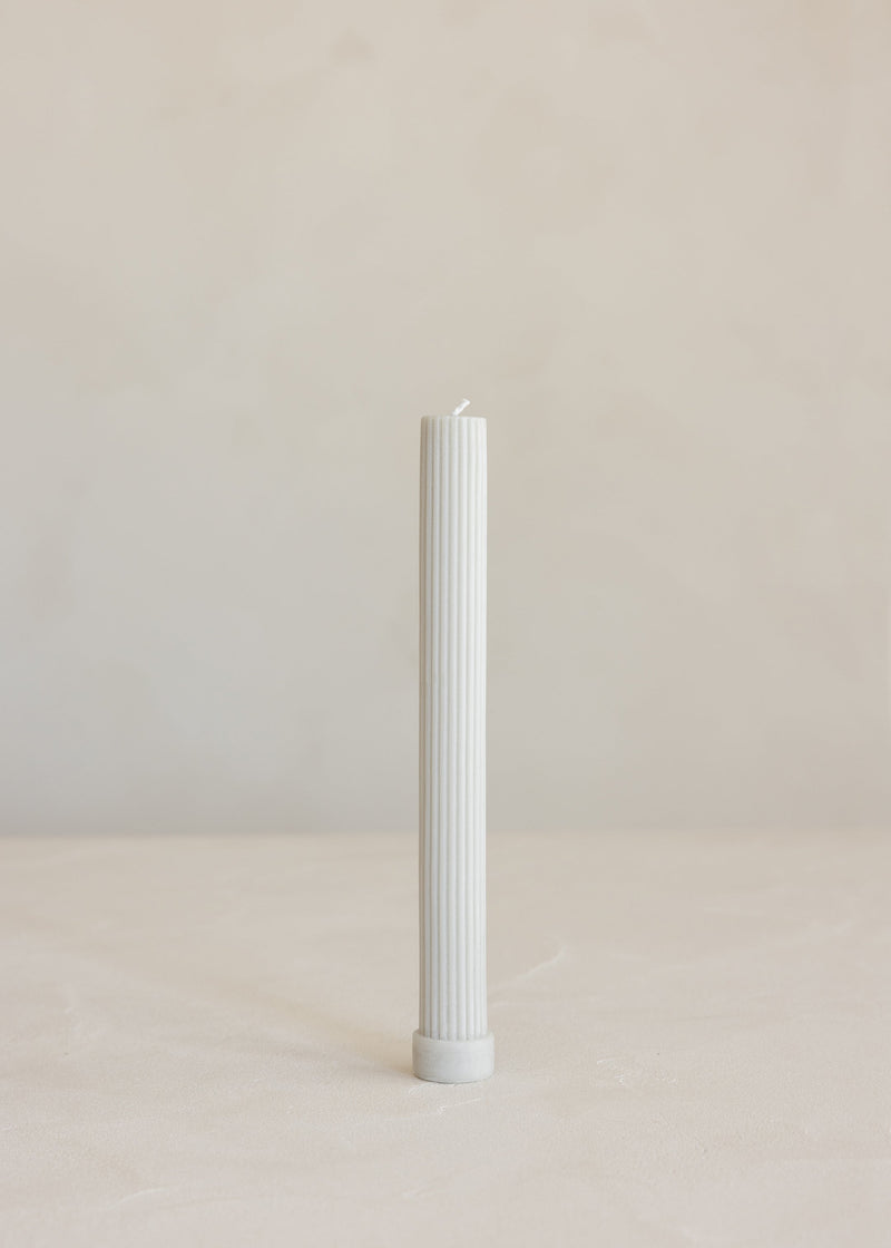 Lone Pillar Candle / Pale Eucalyptus