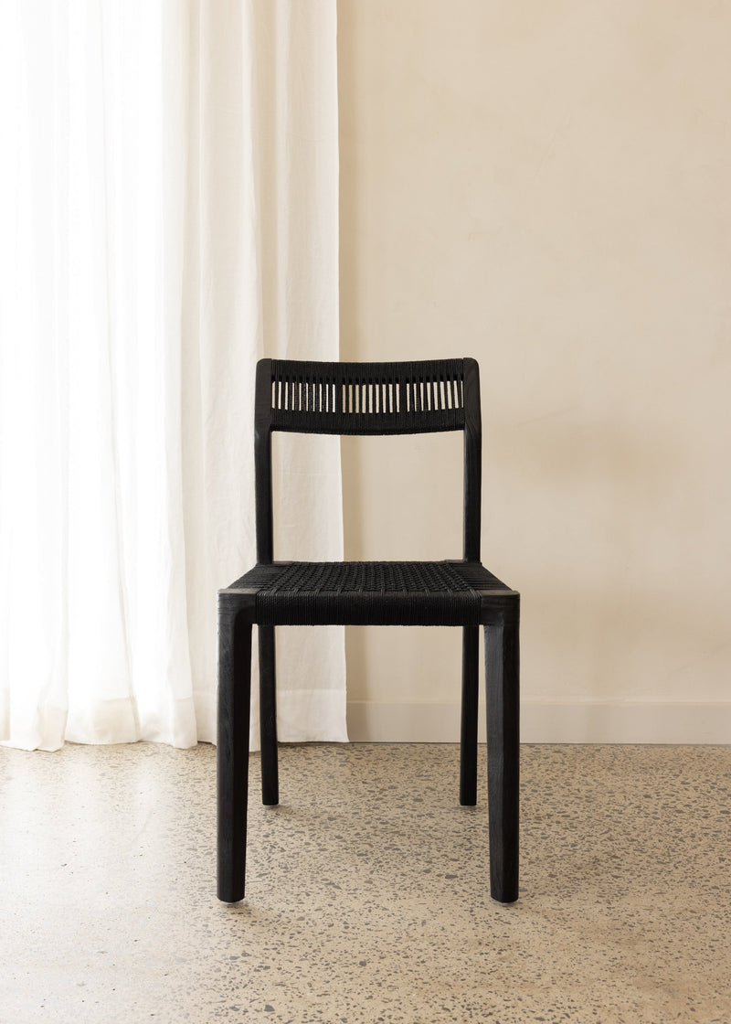 Glide Dining Chair / Black Loom