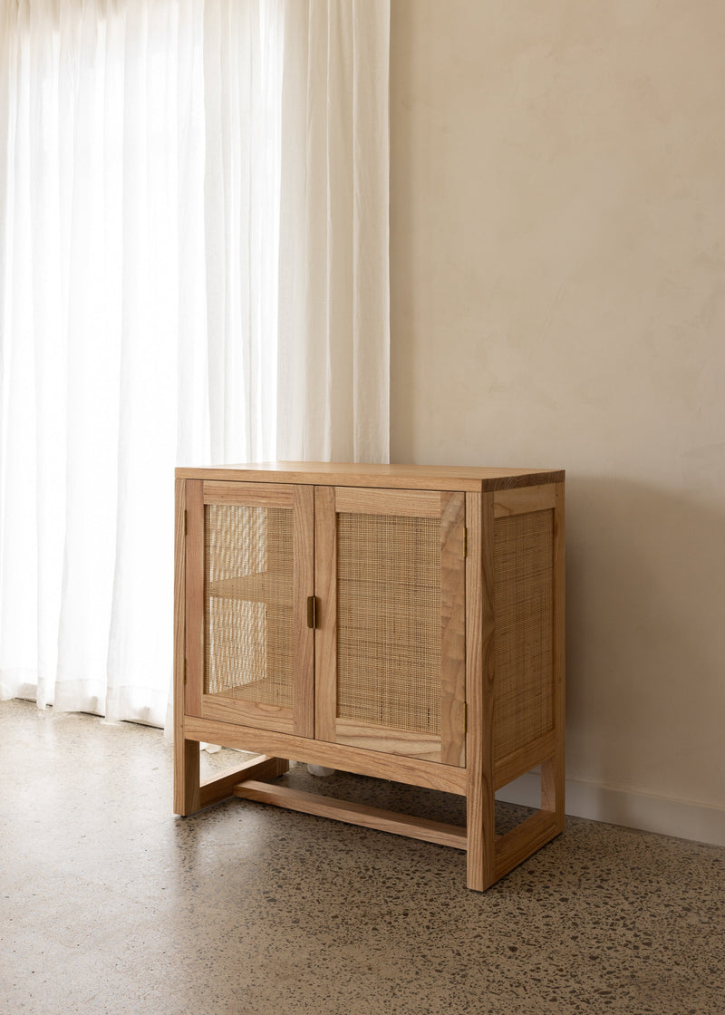 Alba Cabinet / Natural