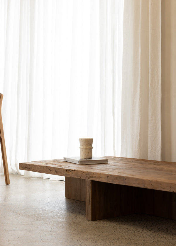 Maeve Coffee Table / Dark Teak